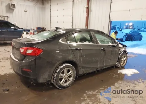 2018 Chevrolet Cruze Lt Auto z USA, uszkodzony, nr VIN 1G1BE5SM2J7119676